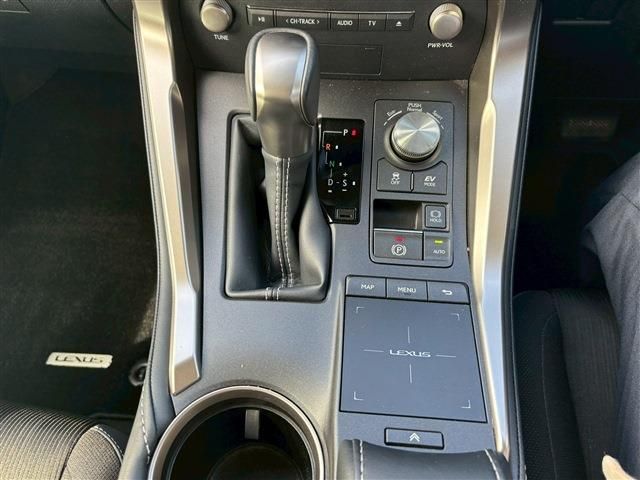 LEXUS NX300h