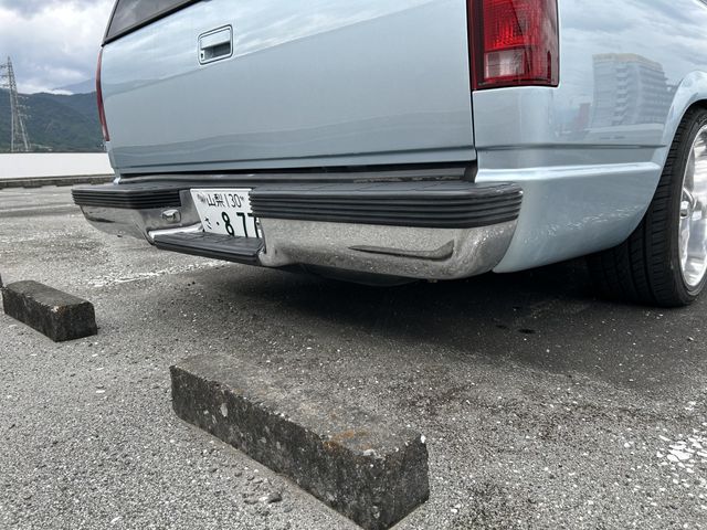 CHEVROLET SUBURBAN