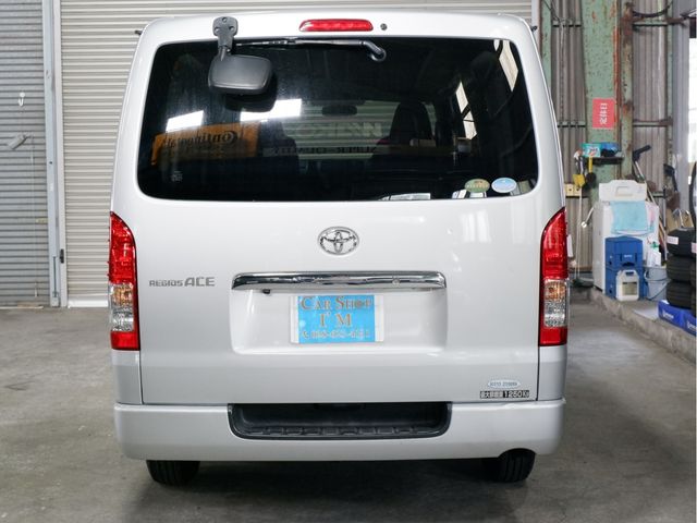 REGIUSACE van 1.25t 2WD