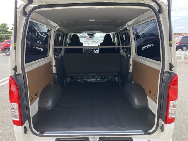 HIACE van 2WD