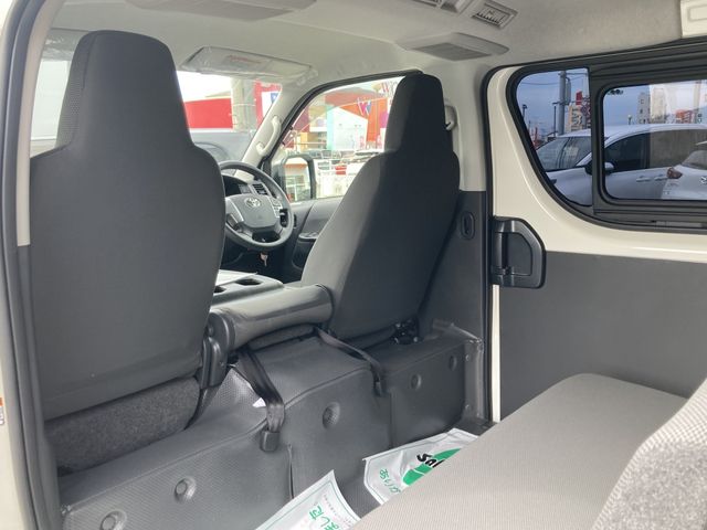 HIACE van 2WD