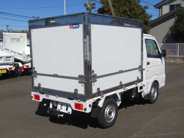 CARRY truck