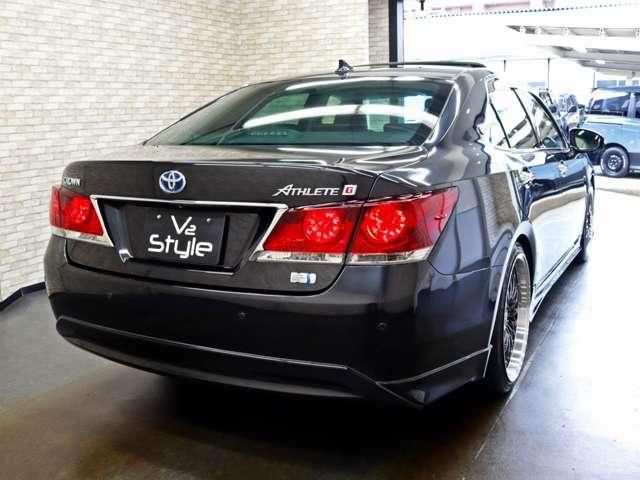 CROWN sedan