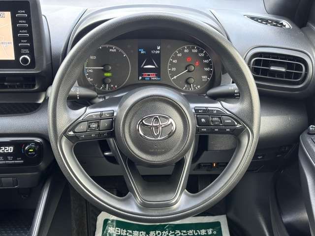 YARIS HYBRID