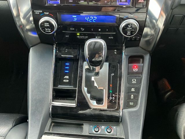 VELLFIRE  HYBRID 4WD