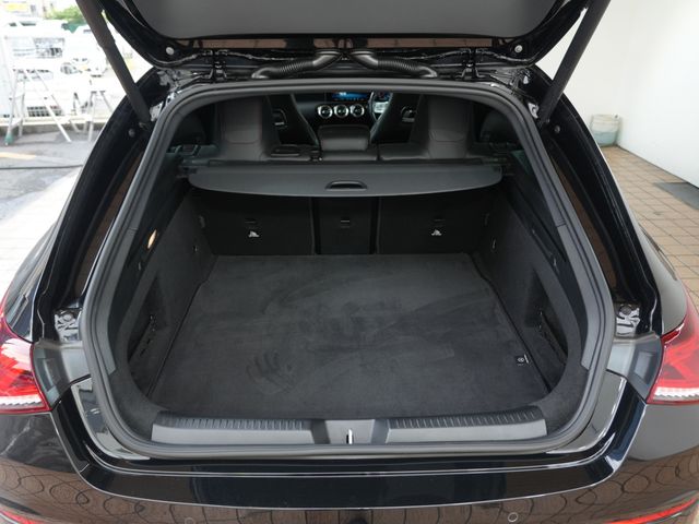 MERCEDES BENZ CLA Shooting Brake