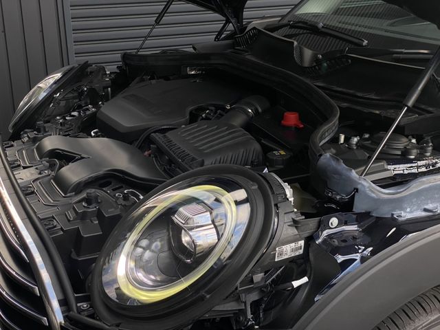 MINI COOPER D CLUBMAN