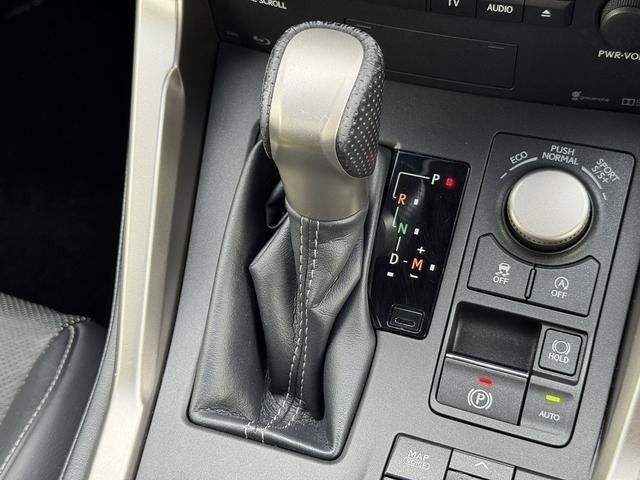 LEXUS NX200t