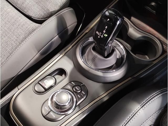 MINI COOPER SD CROSSOVER