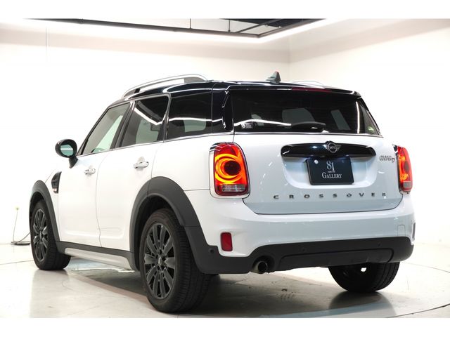 MINI COOPER D CROSSOVER