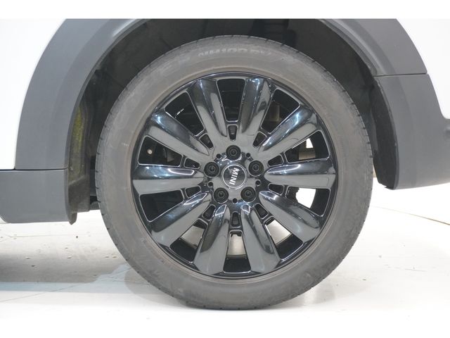 MINI COOPER D CROSSOVER