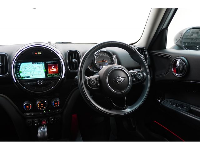MINI COOPER D CROSSOVER