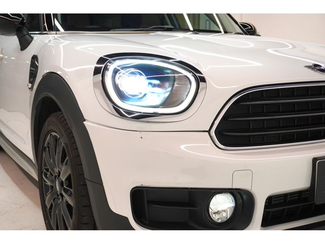 MINI COOPER D CROSSOVER
