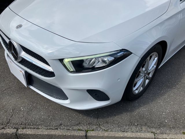 MERCEDES BENZ A class sedan