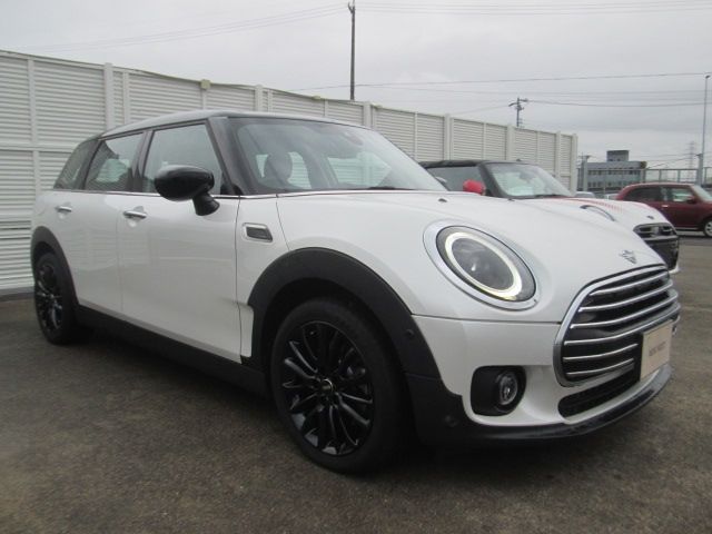 MINI COOPER D CLUBMAN
