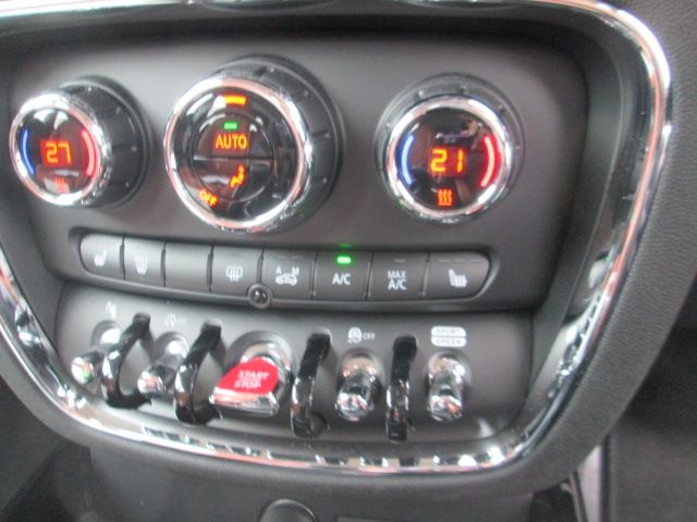 MINI COOPER D CLUBMAN