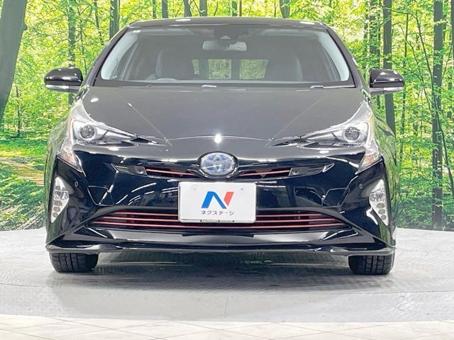 PRIUS 4WD