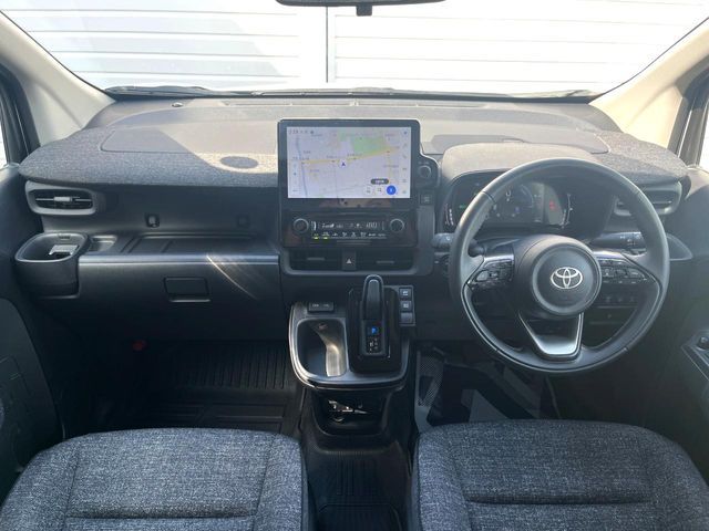 SIENTA HYBRID