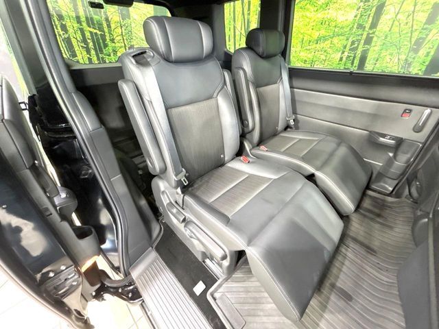 STEPWAGON e:HEV SPADA