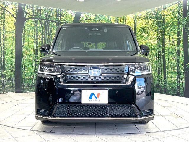 STEPWAGON e:HEV SPADA