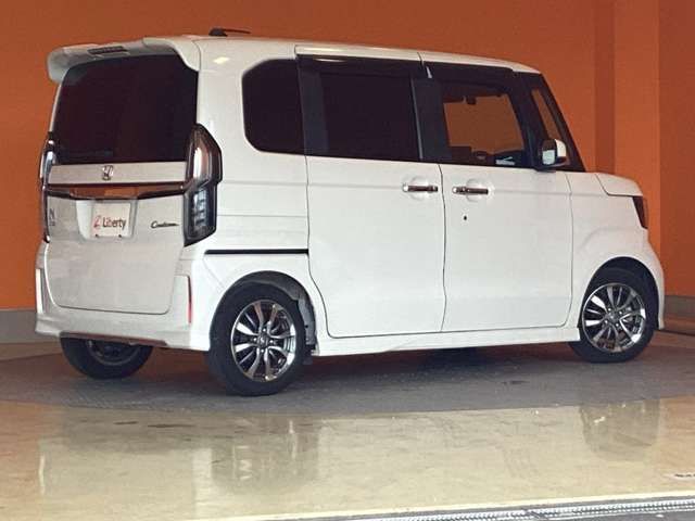 N BOX CUSTOM