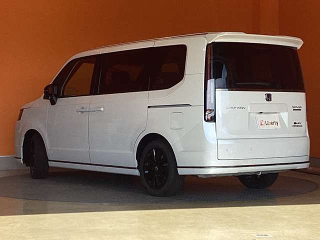 STEPWAGON e:HEV SPADA