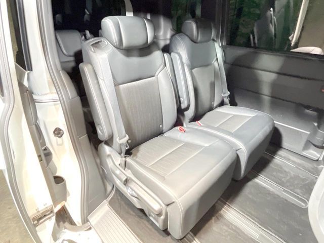 STEPWAGON e:HEV SPADA