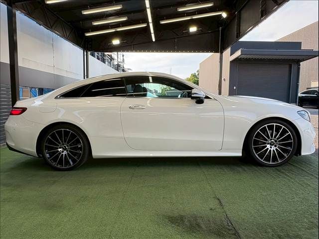 MERCEDES BENZ E class coupe