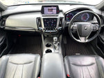 CROWN sedan hybrid