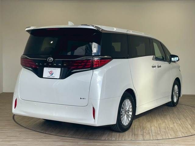 ALPHARD hybrid