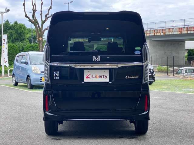 N BOX CUSTOM