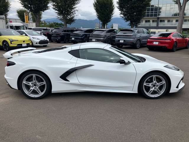 CHEVROLET CORVETTE COUPE