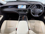 LEXUS LS500 4WD