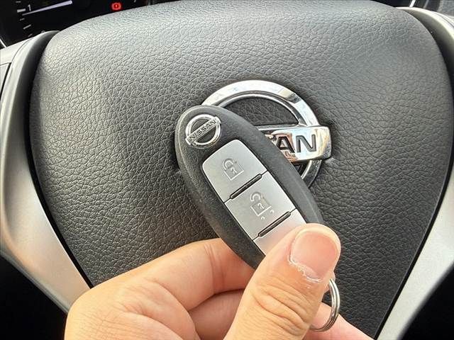 X-TRAIL 4WD