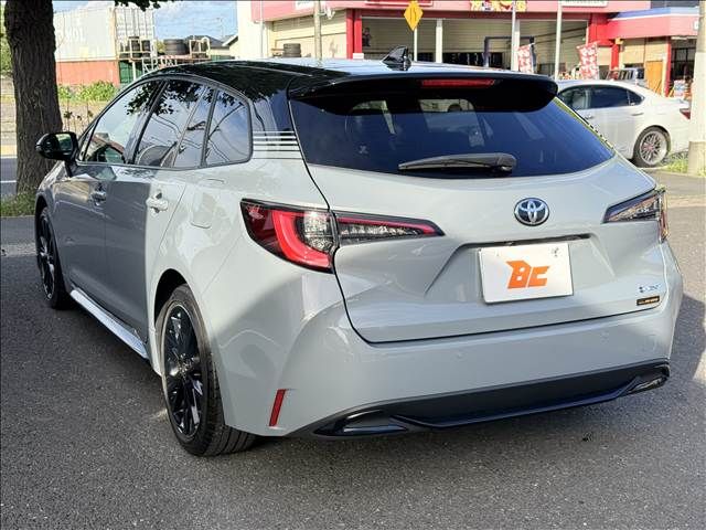 COROLLA TOURING HYBRID