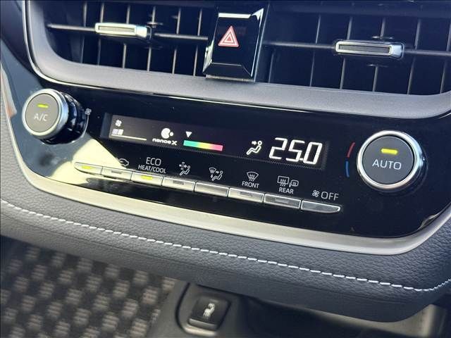 COROLLA TOURING HYBRID
