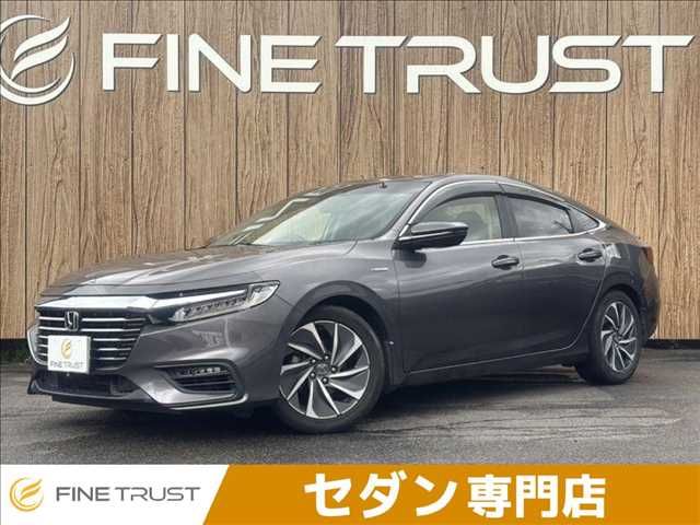 INSIGHT sedan