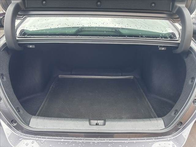 INSIGHT sedan
