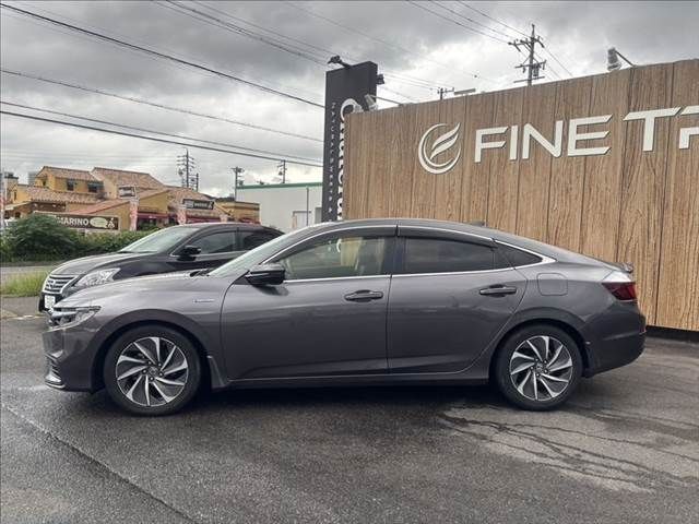 INSIGHT sedan