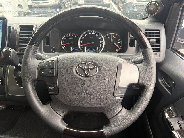 HIACE van 2WD