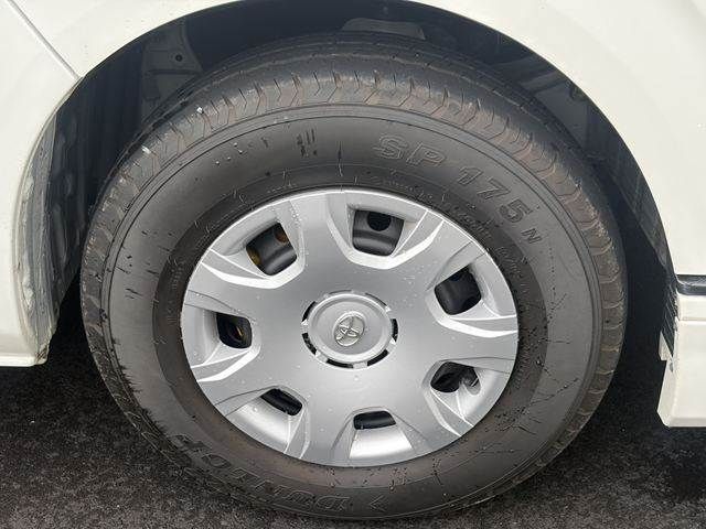 HIACE van 2WD