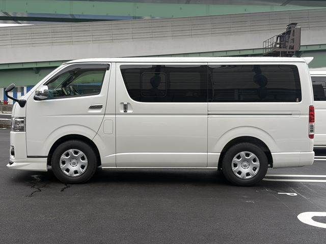 HIACE van 2WD
