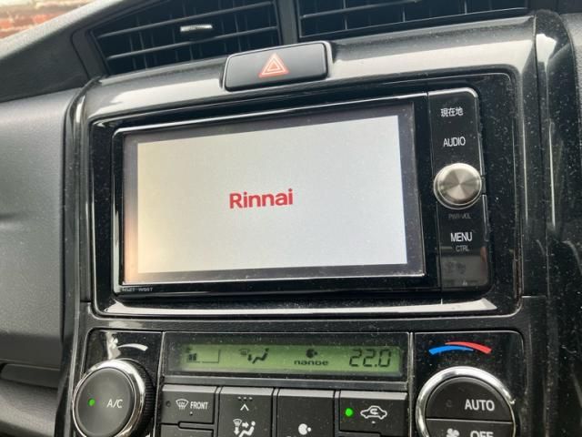 COROLLA AXIO HYBRID