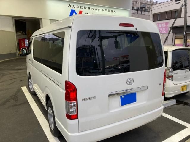 HIACE wagon