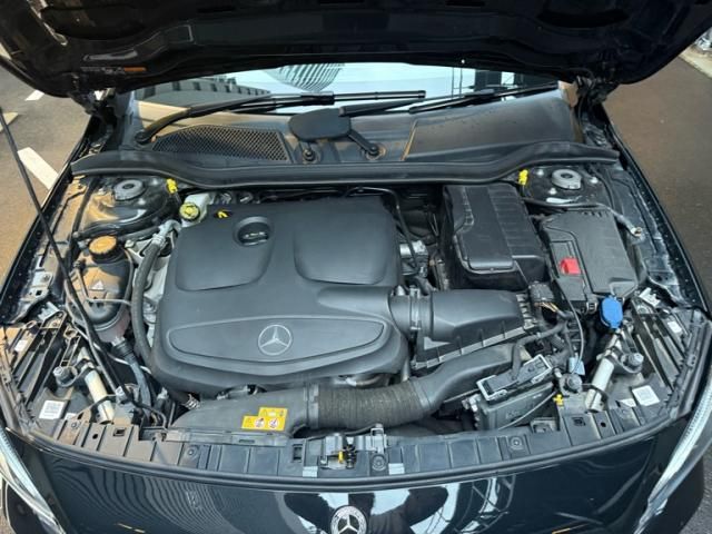 MERCEDES BENZ GLA class