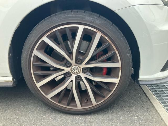 VOLKSWAGEN POLO GTI