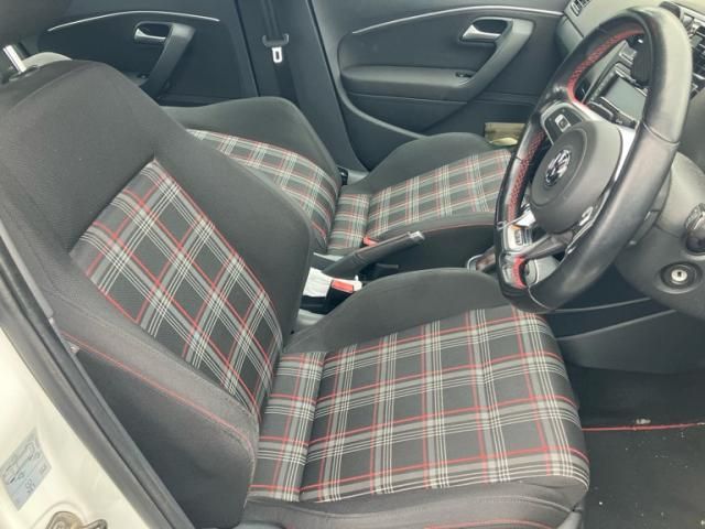 VOLKSWAGEN POLO GTI