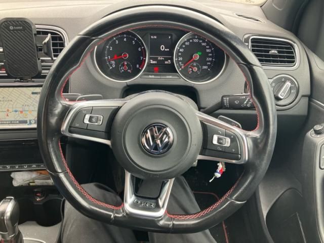 VOLKSWAGEN POLO GTI