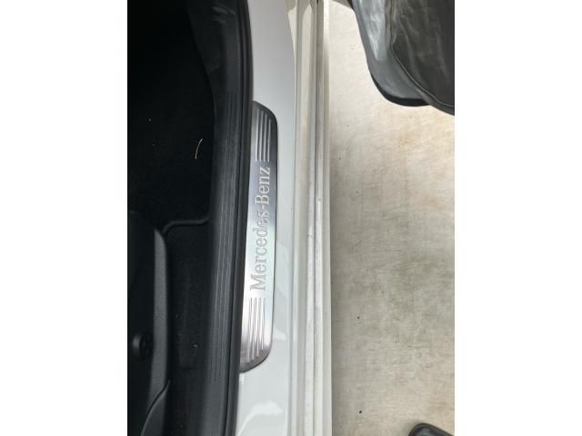 MERCEDES BENZ C class sedan
