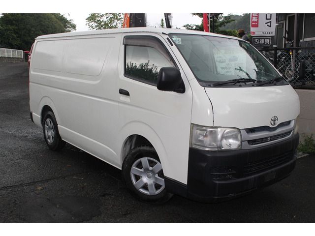 HIACE van 4WD
